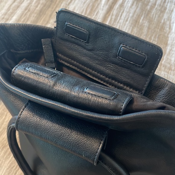 Anthropologie x Monserat De Lucca Leather Bucket Bag w/ Crossbody ✨ - Picture 15 of 16